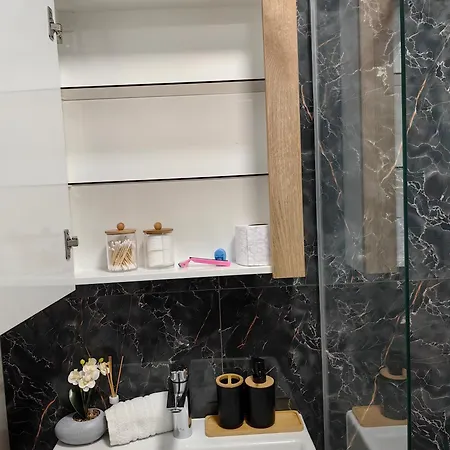 Luxury Apartment/studio Διαμέρισμα *