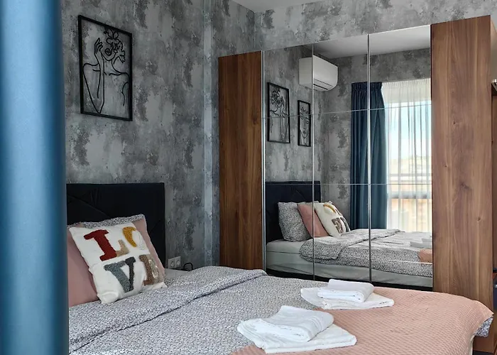 Apartament Luxury Apartment/studio